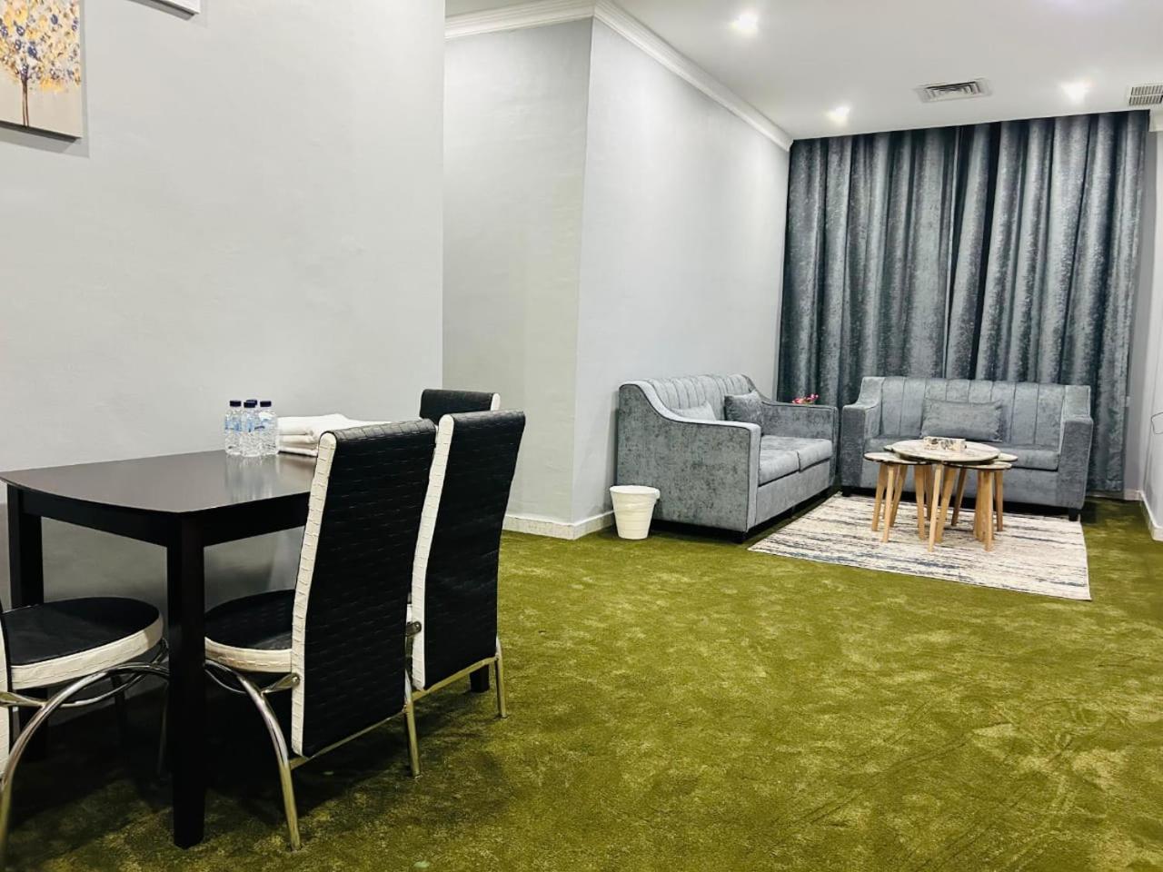 Apartament De Iris Regency Fahaheel Kuwejt Zewnętrze zdjęcie