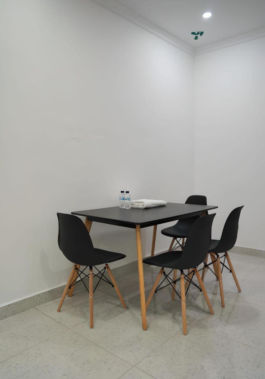 Apartament De Iris Regency Fahaheel Kuwejt Zewnętrze zdjęcie